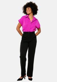 LolaLiza TAILORED - Hlače - black