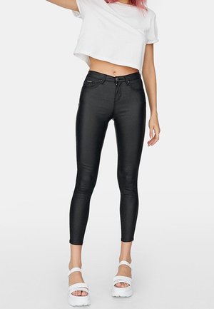 Stradivarius Housut - black