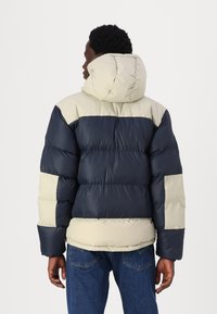 K-Way LE VRAI CLAUDE HEAVY WARM UNISEX - Žieminė striukė - blue depth/beige