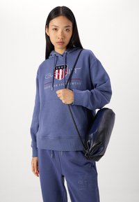 GANT ARCHIVE SHIELD HOODIE - Sweater - dusty navy