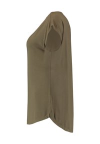 Olivgrünes Kurzarmoberteil aus weichem Stoff, mit rundem Ausschnitt und einem leicht asymmetrischen Saum mit minimalen Details.