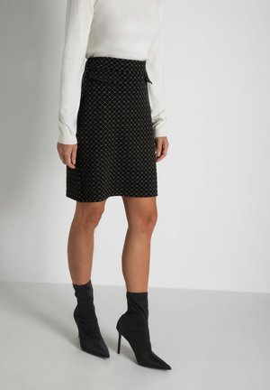 More & More STRUCTURED   - Bleistiftrock - schwarz