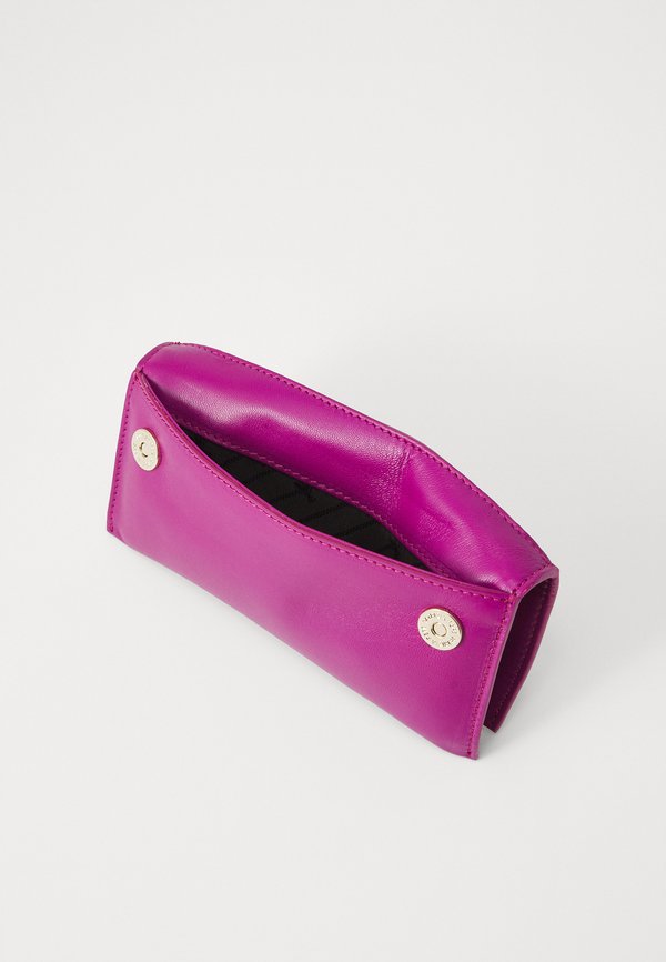 HANDBAG - Clutch - vivid purple2