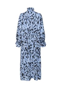 Rochie lungă albastră cu pete abstracte negre, guler înalt cu volane, și manșete cu volane strânse pe mâneci lungi, prezentată din spate.