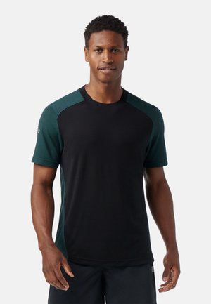 T-shirt imprimé - evergreen black
