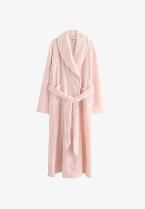 Accappatoio lungo di colore rosa chiaro, realizzato in morbido materiale di pile. Presenta un colletto a scialle, una cintura e due tasche frontali.