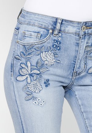 Flared Jeans - azul cl   light blue