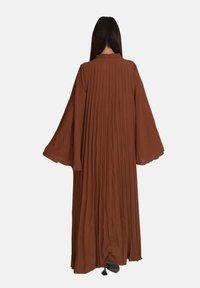 Elara ABAYA - Vestito lungo - braun