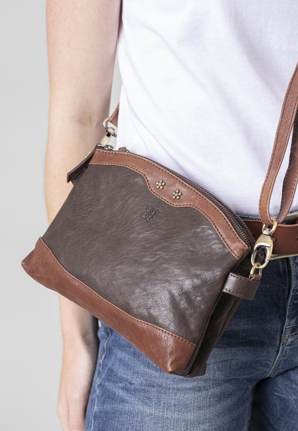 HARTSOP ZIP - Cross body bag