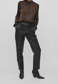 VILA Bluse - brown