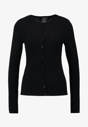 Crni pleteni kardigan s dugim rukavima, okruglim izrezom i prednjim zatvaranjem na gumbe. Ima glatku teksturu i suptilan rastezljivost.