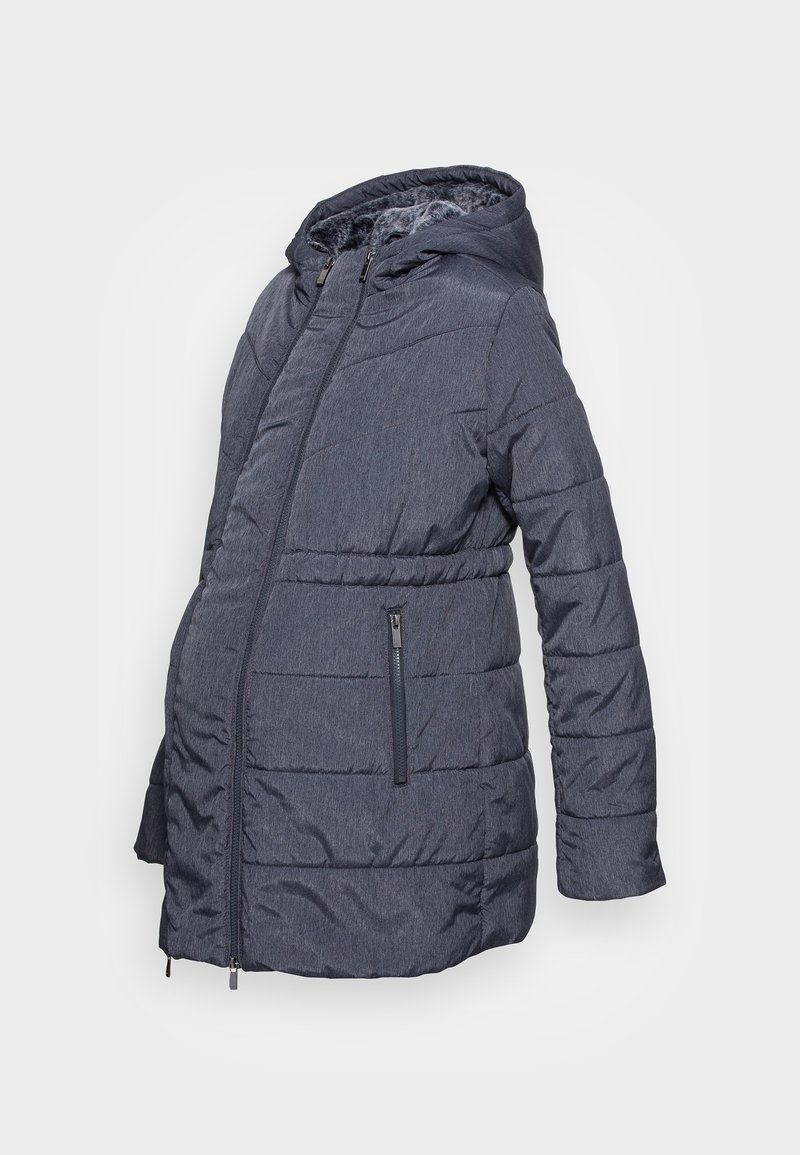 Manteau d'hiver matelassé pour maternité en gris foncé, avec capuche, fermeture éclair, poche latérale zippée et taille élastique.