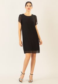 Apart Freizeitkleid - schwarz