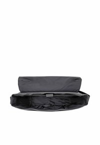 Borsa a spalla nera con chiusura con cerniera, tessuto morbido, interno aperto e fodera grigia. Presenta più scomparti per l'organizzazione.