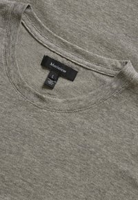 Gray striped short-sleeve T-shirt with a round neckline. Features a black label reading "Matinique" and size "L" stitched into the fabric.
