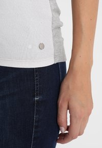 Soyaconcept Blusa - bordeaux