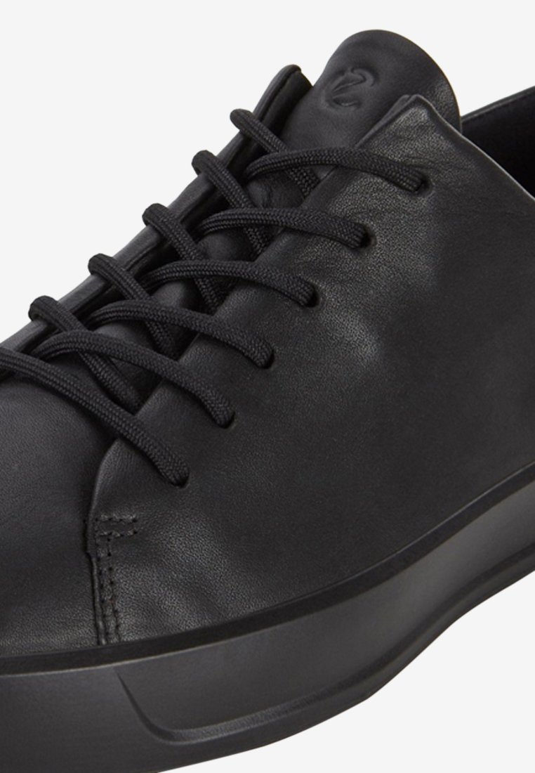 ecco soft 8 black