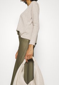 OPUS Strickpullover - beige