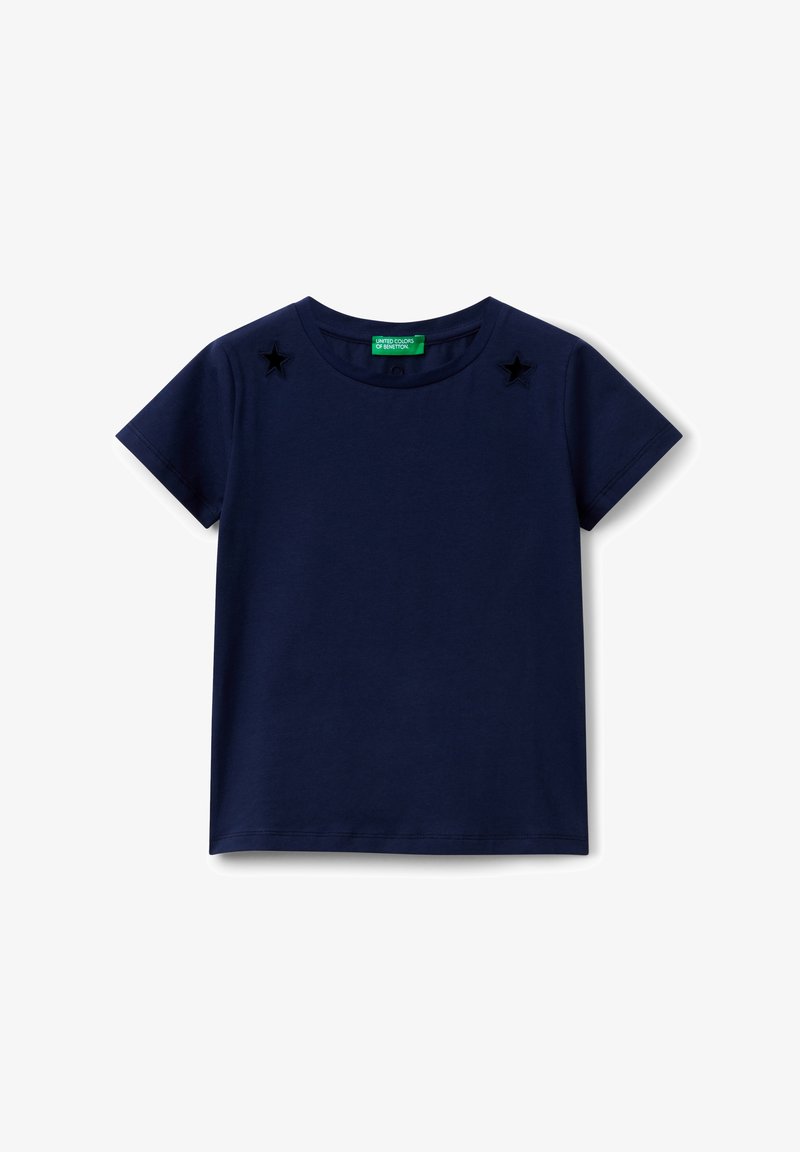 T-shirt à manches courtes bleu marine en coton, avec deux appliqués en forme d'étoile noire près de l'encolure. Design classique col rond.