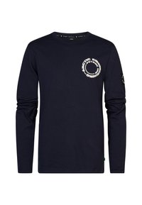 T-shirt a maniche lunghe di colore blu navy, realizzato in cotone, con un logo circolare sulla parte superiore sinistra del petto e un'etichetta visibile sul lato sinistro in basso.