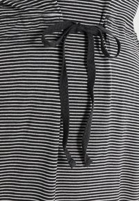 TWINTIP Jerseyjurk - mottled dark grey