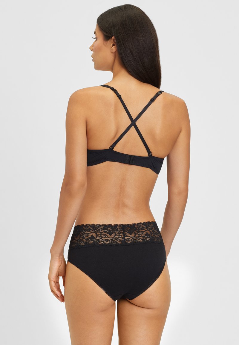 LACE Design Bikini Push-up Beha D-G cup - LACE Swim #1 BLACK – Lace