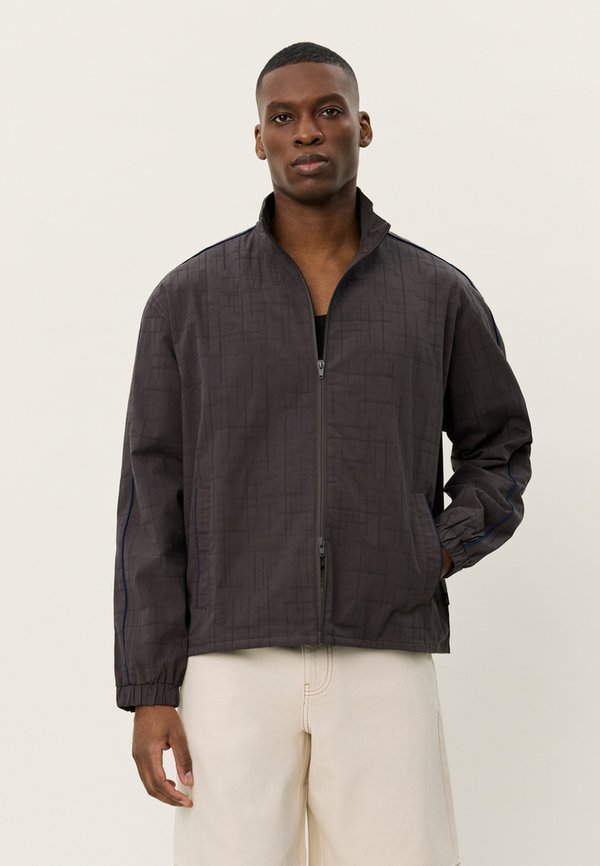 JACE JACKET - Summer jacket - licorice - Main Image