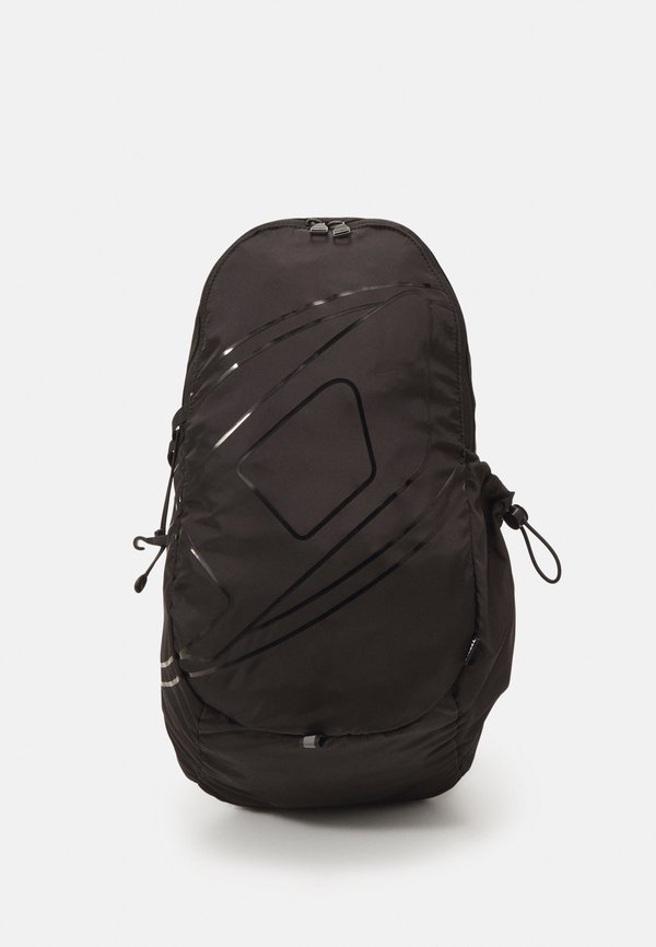 DRAPE SLING BAG - Tagesrucksack