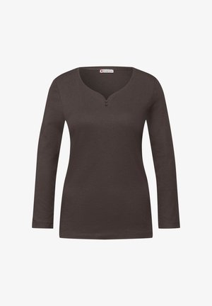 Długi rękaw, ciemnobrązowa bluzka z dekoltem w serek i trzema guzikami jako ozdobą. Wykonana z miękkiego materiału, o dopasowanym kroju i gładkiej fakturze.