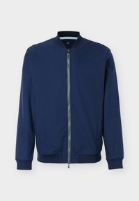 Δεν επιλέχθηκε, collegiate navy