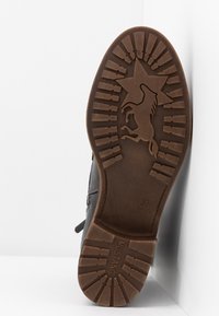 Mustang Stivaletti stringati - dark brown