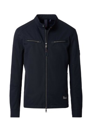 Mørkeblå jakke med høj krave, lynlåslukning foran og to brystlommer, lavet af et glat, holdbart materiale og med et minimalistisk design.