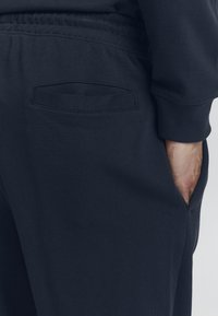 Solid SDBRYAN LOOSE FIT - Tréningruha alsók - insignia blue