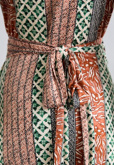 Diane von Furstenberg SANA wielokolorowy