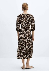 Mango Denní šaty - off-white