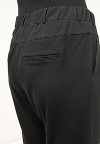 Kaffe Šortky - black