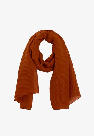 Écharpe côtelée de couleur rouille avec un léger éclat métallique, enroulée librement sur un fond blanc.