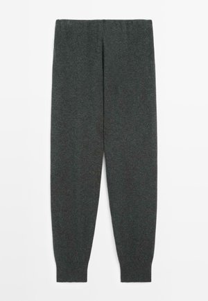 Dunkelgraue, gestrickte, schmal zulaufende Hose mit elastischem Bund und gerippten Bündchen, flach auf einem weißen Hintergrund ausgebreitet.