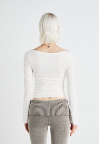 Gina Tricot SOFT TOUCH BOATNECK TOP - Hosszú ujjú felső - offwhite