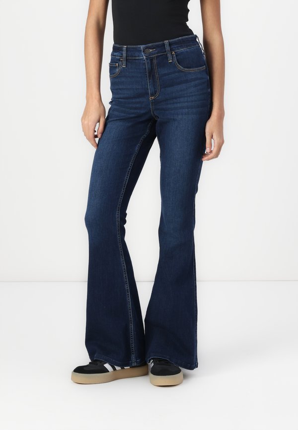 Curvy High-Rise Dark Wash Flare Jeans - Bootcut jeans - dark inky clean