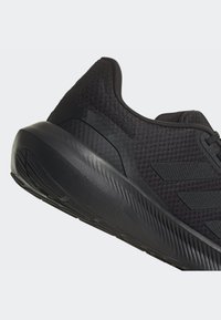 adidas Performance Scarpe da corsa su strada - core black/carbon