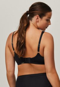 Ysabel Mora Sujetador push-up - black