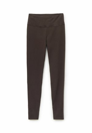 Brązowe, dopasowane legginsy wykonane z elastycznego materiału z szerokim paskiem w talii. Gładka tekstura, bez wzorów ani widocznych detali hardware.