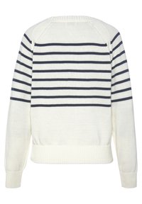 Witte trui met marineblauwe horizontale strepen, geribbelde mouwen en onderrand, met een ronde halslijn en een zachte, gestructureerde stof.