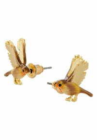 Pendientes en forma de pájaro en tono dorado con detalles de esmalte. Coloración marrón y amarilla, con alas extendidas y ojos de cuentas negras. Con cierre de pabellón.