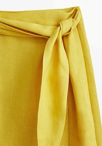 Massimo Dutti A-lijn rok - yellow