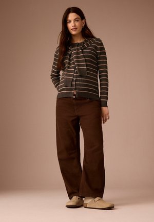 Next, Gilet - brown