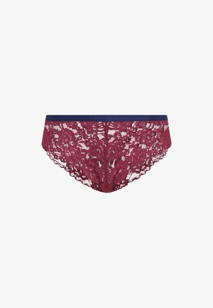 Bordeaux kanten bikini slipjes met een golvende rand en een marineblauwe satijnen tailleband, met bloemmotieven door de stof heen.