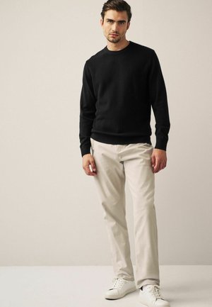 TEXTURED CREW  - Strickpullover - black