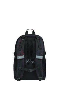 Černý batoh s designem červených skvrn, síťovaná zadní část, nastavitelné popruhy, reflexní prvky a značka "Harry Potter" na přední straně.